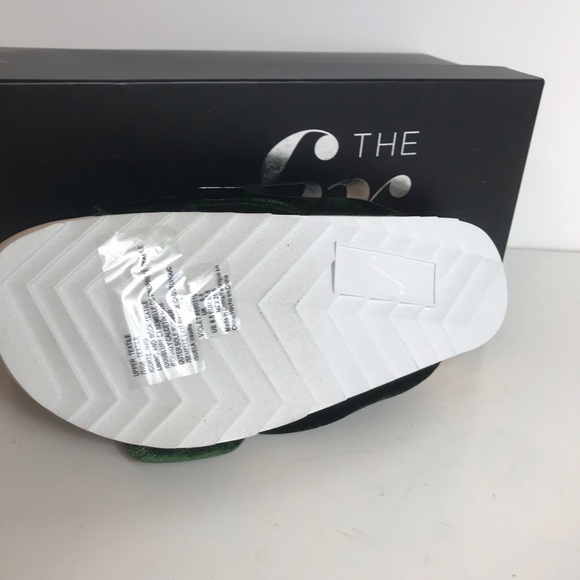 The fix twist strap soft bed slide sandal new! - Picture 4 of 6